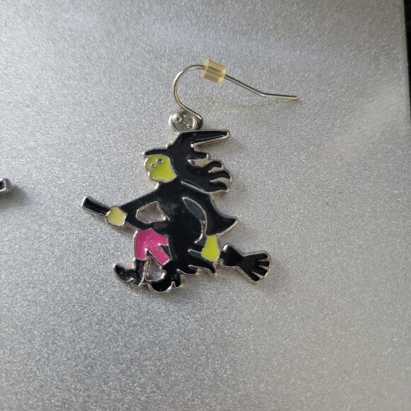 Witches Earrings Halloween Enamel Silver Tone Fashion Fun Jewelry - Picture 3 of 4